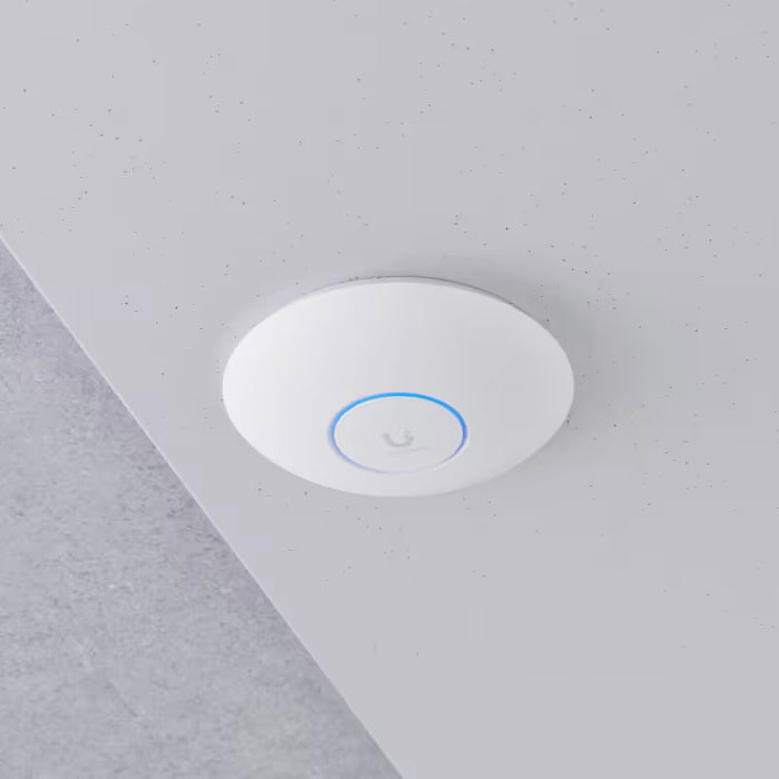 Ubiquiti Point Accès UniFi WiFi 7 U7 PRO – Image 2